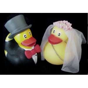  Bride and Groom Rubber Ducks Toys & Games