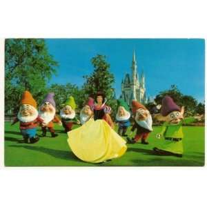  Walt Disney World Magic Kingdom Snow white and the seven 