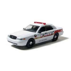  2006 Ford Crown Victoria 1/64 Nash Texas Fire Chief Toys & Games