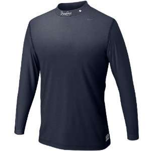 Nike New York Yankees Pro Core Dri FIT Mock Shirt Sports 