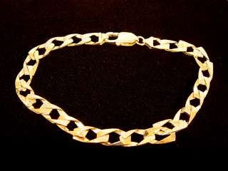 10K Yellow Gold 8.25 Textured Curb Link Bracelet 9.64g  