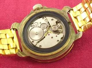 Komandirskie Russian Vintage Men Wrist watch. Anchor on dial. Metal 