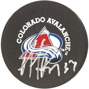  Patrick Roy Autographed Puck   Colorado Avalanche Sports 