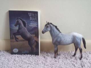 breyer horse WILD blue set with book EUC sweet  
