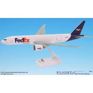  SkyMarks Federal Express FEDEX B777 220F Model Airplane 