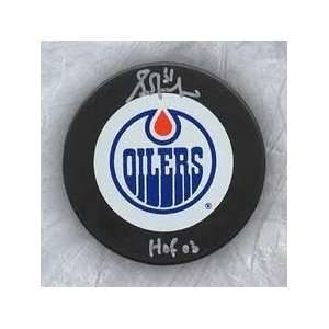   KINGS, SABRES, BLUES, HALL OF FAME SIGNED HOCKEY PUCK 