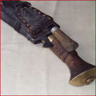 VERY LARGE 20 KHUKRI GURKHA KNIFE IN LEATHER SHEATH CARVED HANDLE 