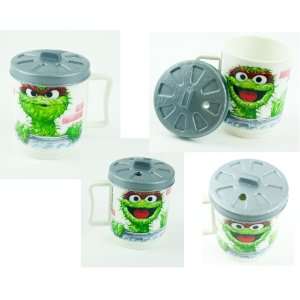  Oscar the Grouch Jim Henson Character Plastic Mug with lid 