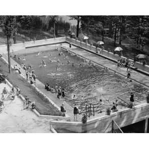  1922 photo Wardman Pks. swimming pool, 7/15/22