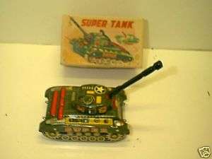 SUPER TANK M 2 MADE IN JAPAN MINT IN BOX WIND UP WORKS  