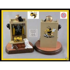   TECH YELLOW JACKETS FOOTBALL BASKETBALL LOCKER 