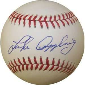  Luke Appling Autographed / Signed Baseball (JSA 