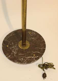 Lámpara de pie de Triennale de italiano de los mediados del siglo de 