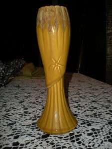 McCoy Mid Modern Vase/2005 USA/Very Nice Design  