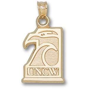   of No Caro Wilmington Eagle UNCW Pendant (14kt)