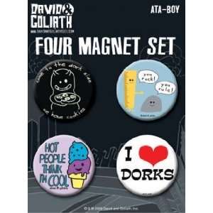David & Goliath Dorks Dark Side Round Magnet Set 40096RM4  
