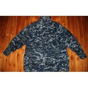 GENUINE US NAVY ISSUE   NWU GORE TEX COLD WEATHER WORKING 