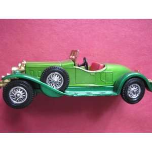 1931 Stutz Bearcat (green/red seat) Matchbox Model of Yesteryear Y 14 