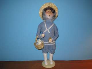Byers Choice 2002 Special Nautical Woman with Shells  