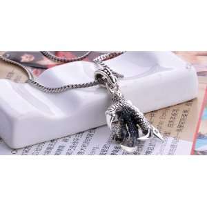 Vampire Jewelry Punk Jewelers Personality Pendant Silver Claw Necklace 