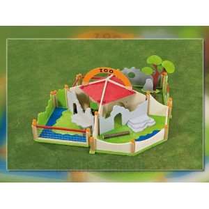    Selecta Zoo Play Set without Animals and Accessories Toys & Games