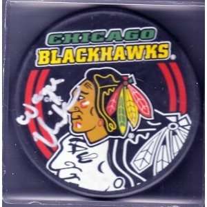  Wayne Hicks Autographed Hockey Puck   *CHICAGO BLACKHAWKS 