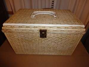 Large Vintage White Wilson Basket Weave Sewing Basket w Trays Antiqued