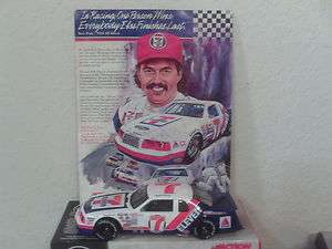 1985 Kyle Petty 7 SEVEN ELEVEN 7 11 1/24 Action RCCA Historical NASCAR 