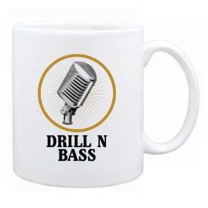  New  Drill N Bass   Old Microphone / Retro  Mug Music 