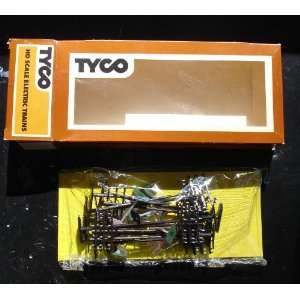  Tyco HO Scale Train Assessories Signs and Light Poles 