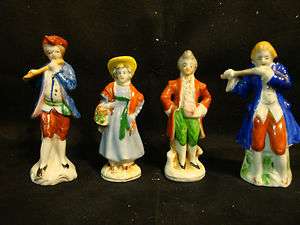   of 4 Vintage Occupied Japan Victorian Figurines  2 Musicians  