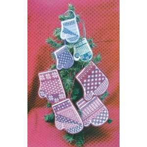  Mittens   Cross Stitch Pattern Arts, Crafts & Sewing