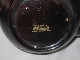 Victoria England Tea Pot, Raised Dots, 300283  