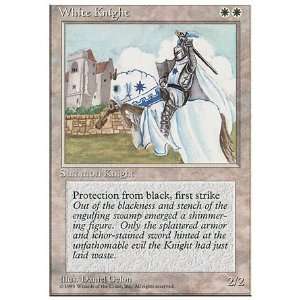    Magic the Gathering White Knight   4th Edition Toys & Games