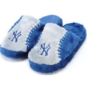    New York Yankees MLB Plush Slide Slippers