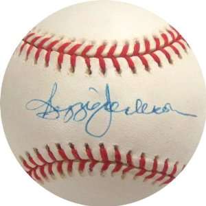  Reggie Jackson Signed Ball   Autographed Baseballs Sports 