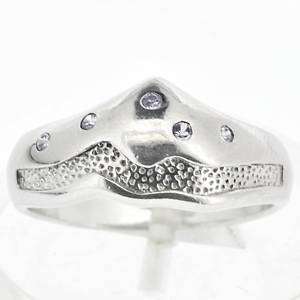 925 Sterling Silver Purple CZ Ring Size 7.75 US  