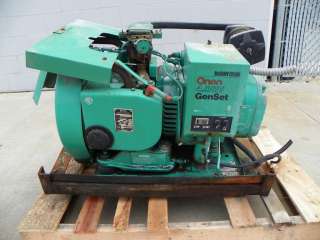 Onan Gasoline Powered Generator for RV Use   Model 4.0BFA 1R/16004C 