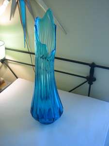 VINTAGE MID CENTURY TALL 21 BLUE VIKING RIBBED ART GLASS VASE  