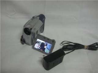 Canon ZR800 MiniDV DV Camcorder W Charger 1000x Digital NTSC  