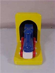 WOODEN TRAIN ENGINE BOOKENDS PRIMARY COLORS CHILDS ROOM DECOR NR 