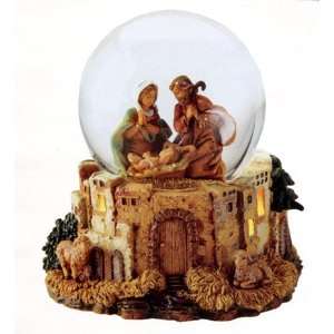  Glitterdome, Holy Family, plays Joy to the World