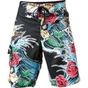   no problem at all surfing in the Boardshort by Billabong. Length 23