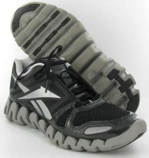 REEBOK Zig Dynamic Running Sneakers Black/Gray Mens size 10 M New $100 