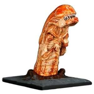    Alien 11 Scale Lifesize Chestburster Bust with Blood Toys & Games