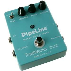   ToadWorks USA PipeLine Bass Tremolo Effect Pedal Musical Instruments