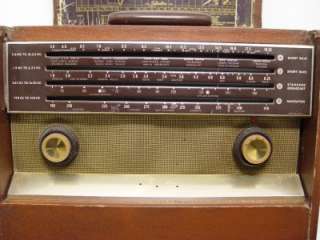 1955 Silvertone # 5227 Short Wave Radio Works Good Condition YES 