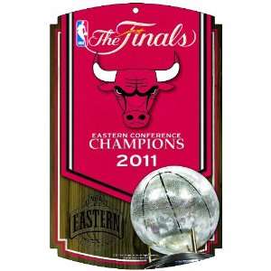  NBA Chicago Bulls Conference Champs 11 by 17 Inch Wood 