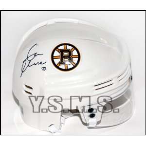  Zdeno Chara Autographed Boston Bruins White Mini Helmet 
