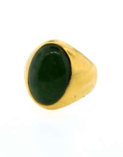NICE 18k Yellow Gold & Jade Mens Ring Circa 1970s  